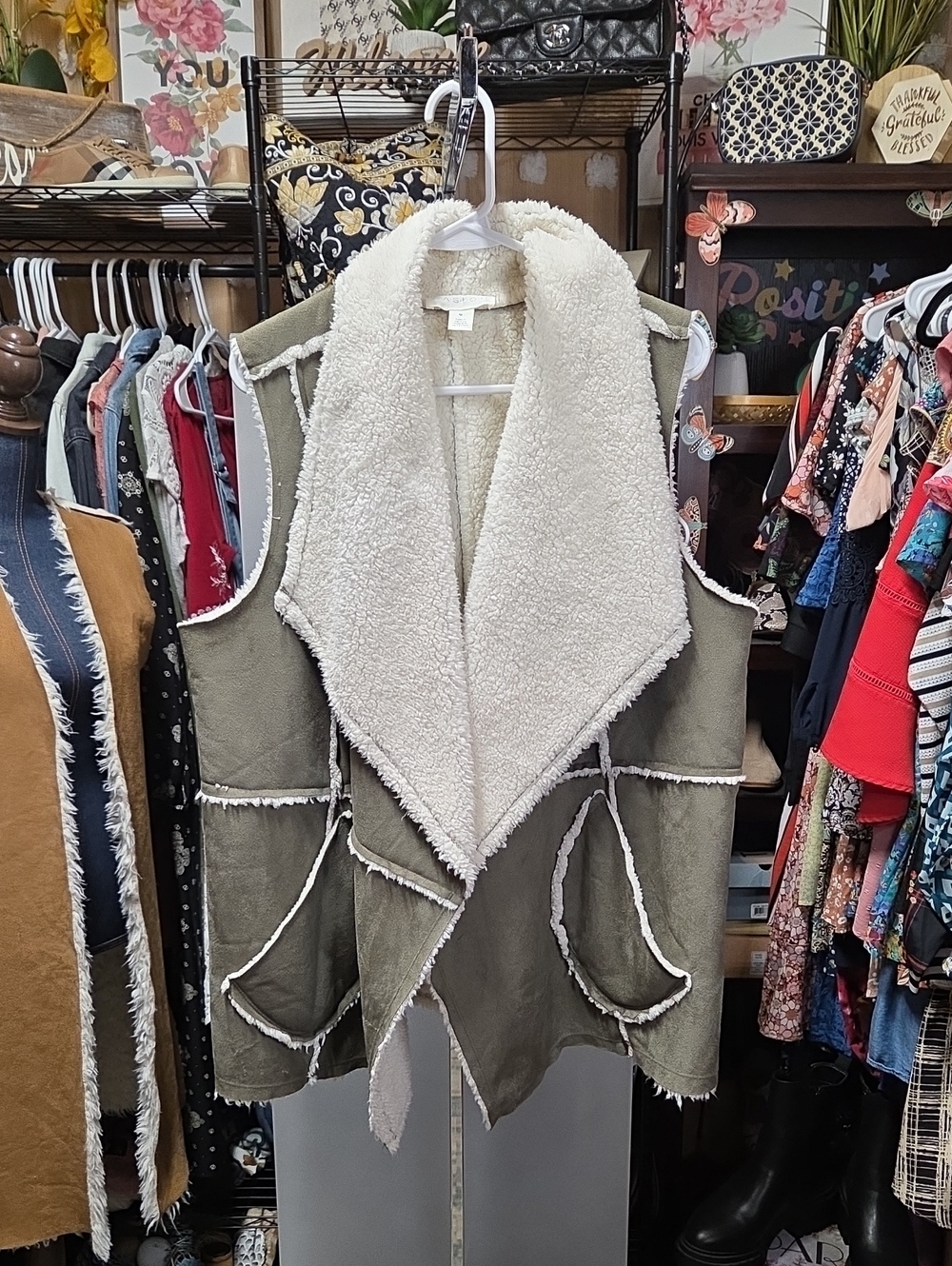 Caslon Faux Shearling Suede Vest Drape Lapel Olive Ivory SZ Xl
